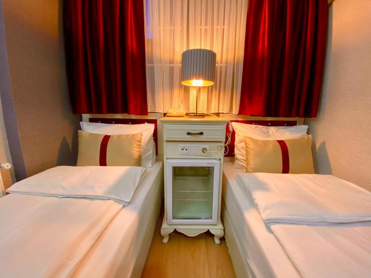 ซานเตเฟ่ โฮเทล Hotel อิสตันบูล ภายนอก รูปภาพ